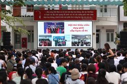 Tư vấn lựa chọn tổ hợp môn học theo định hướng nghề nghiệp