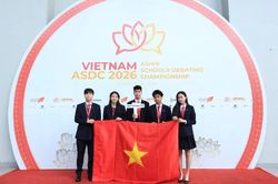 Khai mạc ng&agrave;y hội của cộng đồng tranh biện ch&acirc;u &Aacute;