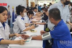 [Video] Hơn 2.000 công nhân tại TP Hồ Chí Minh được khám sức khỏe, tư vấn pháp luật miễn phí