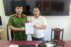 Nhặt được tài sản giá trị, người dân chủ động giao Công an tìm trả người đánh rơi
