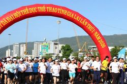 Hơn 1.000 người tham gia Ngày hội chạy bộ hưởng ứng Du lịch hè Gia Lai 2026
