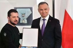 Tổng thống Ukraine trả lại hu&acirc;n chương cao qu&yacute; của Ba Lan sau tranh c&atilde;i lịch sử