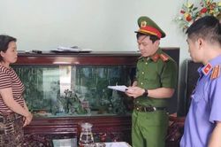 Khởi tố 3 đối tượng sản xuất hơn 2 tấn miến giả ở Hưng Y&ecirc;n