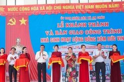 X&atilde; An Ch&acirc;u kh&aacute;nh th&agrave;nh nh&agrave; sinh hoạt cộng đồng x&oacute;m Đức Vinh