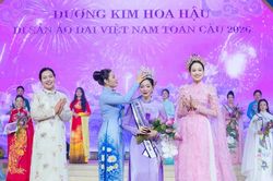 Tân Hoa hậu Di sản Áo dài Việt Nam toàn cầu trả lời ứng xử bằng 3 ngôn ngữ