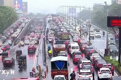 Hơn 2 triệu thí sinh Ấn Độ bước vào kỳ thi lại sau vụ lộ đề