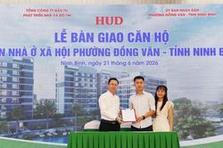 Bàn giao nhà ở xã hội cho người thu nhập thấp tại Ninh Bình