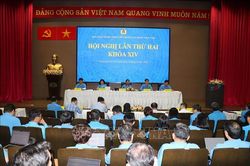 Đổi mới để Công đoàn gần người lao động hơn