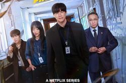 5 bộ phim đang được xem nhiều nhất trên Netflix tuần này: Trấn Thành góp mặt