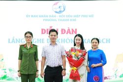 Phường Thanh Kh&ecirc; tổ chức diễn đ&agrave;n 'Lắng nghe để kh&ocirc;ng xa c&aacute;ch'