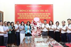 Các cơ quan, đơn vị đến thăm, chúc mừng Báo và PTTH Lạng Sơn nhân kỷ niệm 101 năm Ngày Báo chí cách mạng Việt Nam