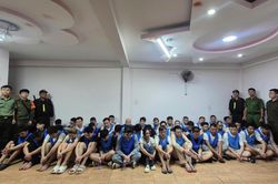 TP.HCM triệt phá nhiều ổ nhóm tội phạm công nghệ cao núp bóng lưu trú