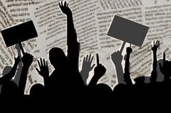 Giữa biển th&ocirc;ng tin, ai giữ ngọn hải đăng sự thật?