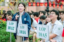 Lớp 10 - chọn tổ hợp hay chọn tương lai?