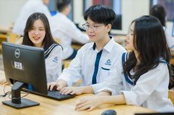 Loạt trường ngo&agrave;i c&ocirc;ng lập 'hot' H&agrave; Nội c&ocirc;ng bố điểm chuẩn lớp 10, cao nhất 25 điểm