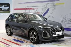 Audi Q5 thế hệ mới ra mắt Việt Nam, giá từ 2,849 tỷ đồng