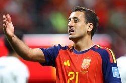 Trực tiếp T&acirc;y Ban Nha 3-0 Ả Rập X&ecirc; &Uacute;t: Oyarzabal lập c&uacute; đ&uacute;p