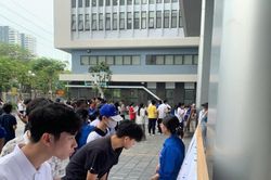 Hơn 80% th&iacute; sinh H&agrave; Nội c&oacute; suất học lớp 10 c&ocirc;ng lập