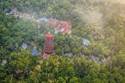 Thiên Ấn - nơi thiên nhiên, lịch sử và tâm linh hòa quyện