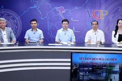 TỔNG THUẬT Tọa đ&agrave;m 'Tiết kiệm điện m&ugrave;a cao điểm: Tr&aacute;ch nhiệm v&agrave; giải ph&aacute;p'