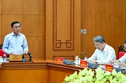 Bảo đảm hoàn thành đúng tiến độ, chất lượng các công trình trọng điểm của Đảng