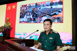 Chủ nhiệm Tổng cục Hậu cần - Kỹ thuật đối thoại dân chủ với quân nhân