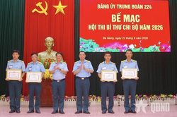 Trung đoàn Pháo phòng không 224: Nâng cao chất lượng tổ chức đảng ở cơ sở