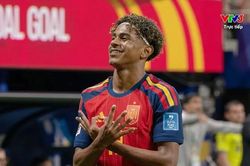 Yamal chia sẻ về 'b&agrave;n thắng trong mơ' tại World Cup