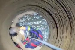 Đắk Lắk: Cứu người đ&agrave;n &ocirc;ng dưới giếng s&acirc;u 30m