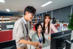 Thời AI, nuôi dưỡng năng lực gì để người trẻ không đánh mất mình?