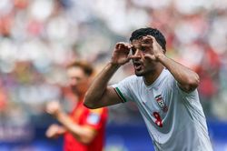 Căng thẳng Iran - Mỹ ở World Cup lại nóng: LĐBĐ Iran tố chủ nhà 'bịa đặt'