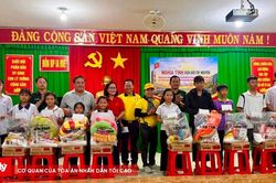 Đắk Lắk: Mang hơn 1.000 suất quà và 2.000 suất ăn đến với đồng bào vùng biên