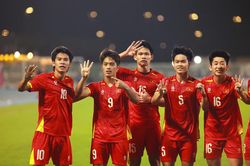 Nhật Bản bay cao ở World Cup, vì đâu bóng đá Việt Nam chưa thể học?