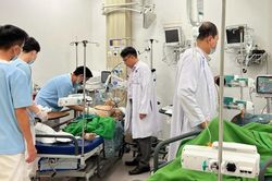 Chàng trai 26 tuổi rơi vào hôn mê sâu vì chủ quan