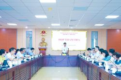 Ban Kinh tế - Ngân sách HĐND tỉnh thẩm tra dự thảo nghị quyết điều chỉnh quy hoạch tỉnh Nghệ An