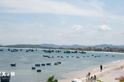 Đắk Lắk: Phát huy tiềm năng du lịch của Danh thắng quốc gia Hòn Yến