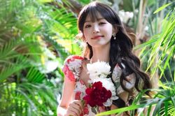 Điền Hi Vi gây thương nhớ với nhan sắc ngọt ngào giữa mùa hè