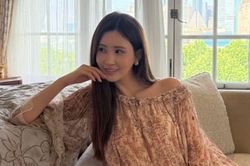Lee Da Hae chia sẻ niềm hạnh phúc khi mang thai ở tuổi 42
