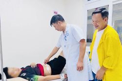 Phẫu thuật cấp cứu thành công hai trường hợp viêm phúc mạc do xương lợn đâm thủng ruột