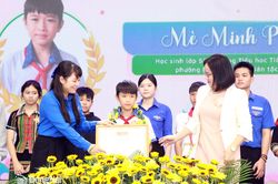 Những người trẻ tiêu biểu trong đồng bào dân tộc thiểu số