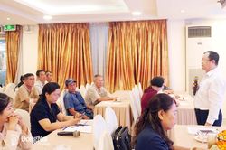 Chăm sóc sức khỏe tinh thần cho người chăm sóc người khuyết tật
