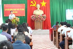 Gia Lai: Hơn 50 quần chúng ưu tú tham gia lớp bồi dưỡng nhận thức về Đảng