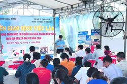 150 người lao động tham gia phiên giao dịch việc làm tại xã Đak Pơ