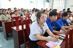 Trung tâm Chính trị xã Thuận Bắc khai giảng lớp bồi dưỡng nhận thức về Đảng khóa III