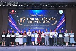 Tổng kết giai đoạn 4 chương trình Người dân Khánh Hòa nói tiếng Anh