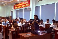 Tập huấn báo cáo định kỳ hoạt động phòng, chống HIV/AIDS