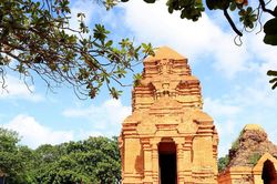 Lối sống xanh gắn với văn hóa truyền thống