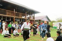 Ví, rang lắng đọng hồn Mường