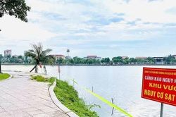 Cần khẩn trương xử lý các điểm sạt lở tại Công viên Văn Lang