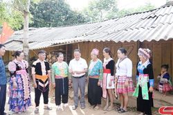 Đổi thay ở Bó Sinh